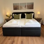 Jaegerhof ゲストハウス 3*