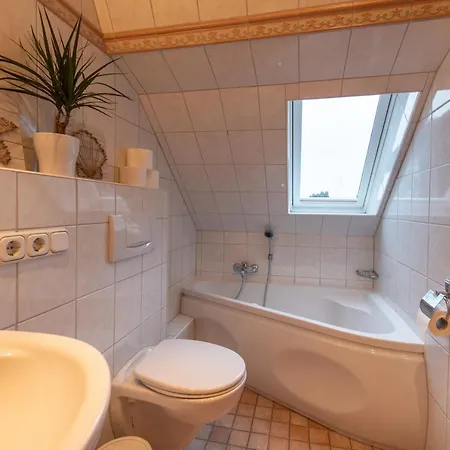 Jaegerhof Guest house *